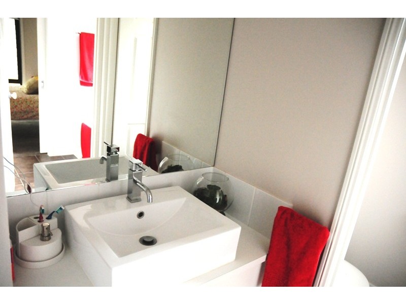 5  bishop place, Loganlea QLD 4131