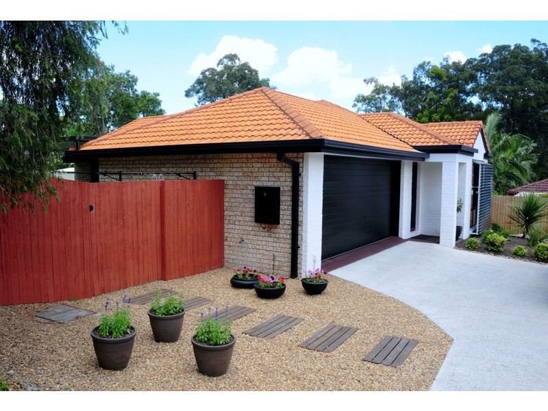 5  bishop place, Loganlea QLD 4131