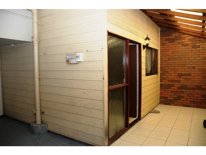 17/2 Colllege, Loganlea QLD 4131