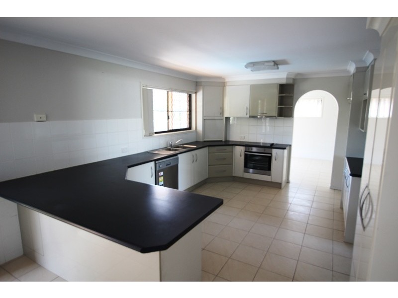 6 Snowberry Street, Sunnybank Hills QLD 4109