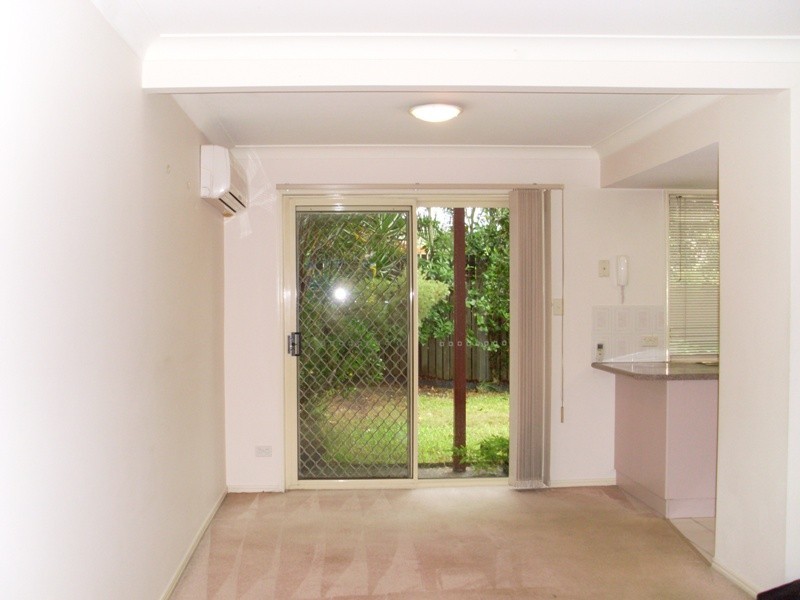 26/15 Erindale Close, Wishart QLD 4122