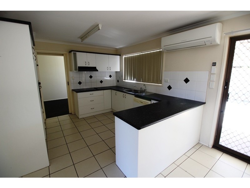 3 Fisher Court, Bethania QLD 4205