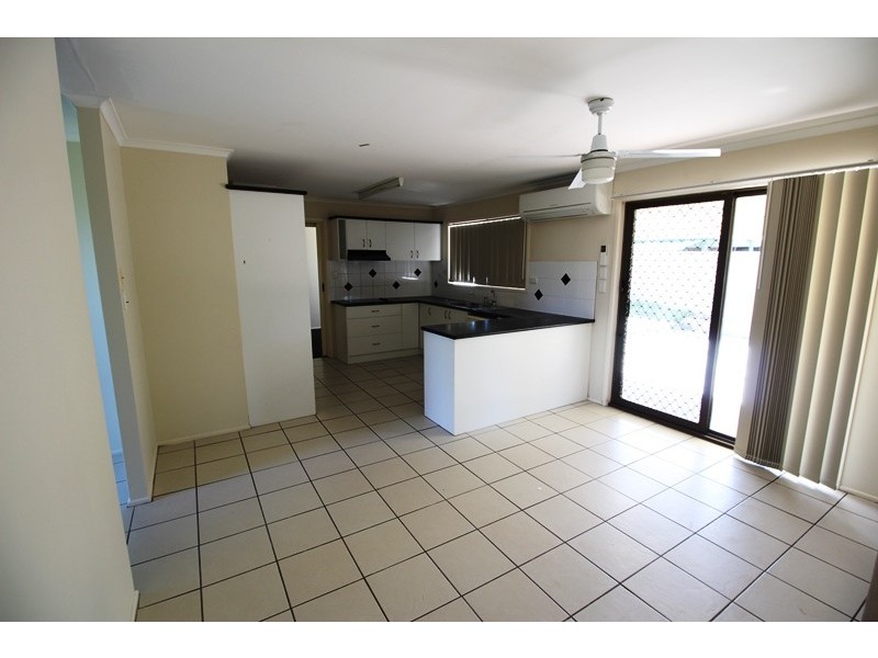 3 Fisher Court, Bethania QLD 4205