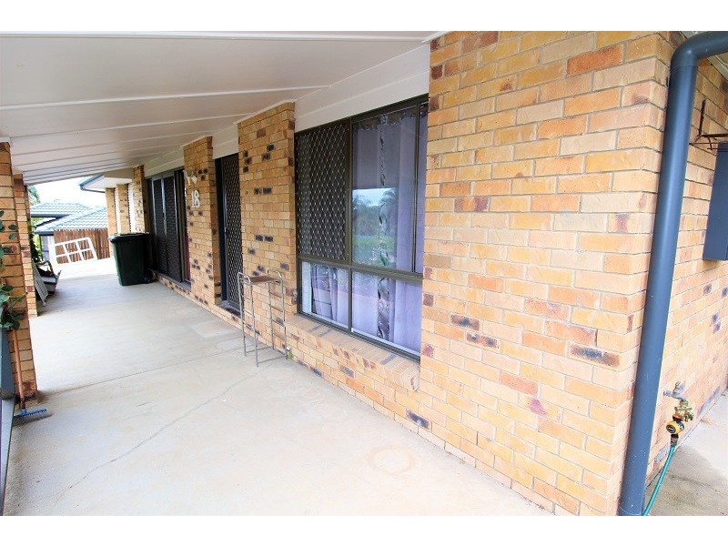 18 Harding Boulevard, Mount Warren Park QLD 4207