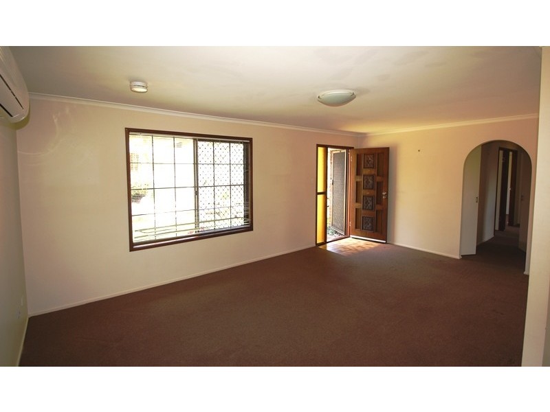 13 Harding Boulevard, Mount Warren Park QLD 4207
