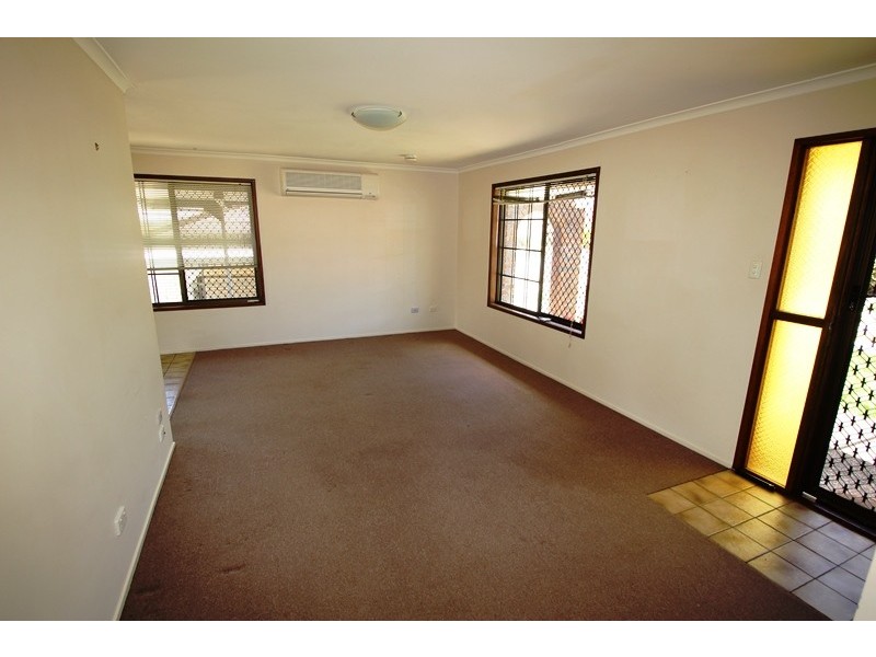 13 Harding Boulevard, Mount Warren Park QLD 4207