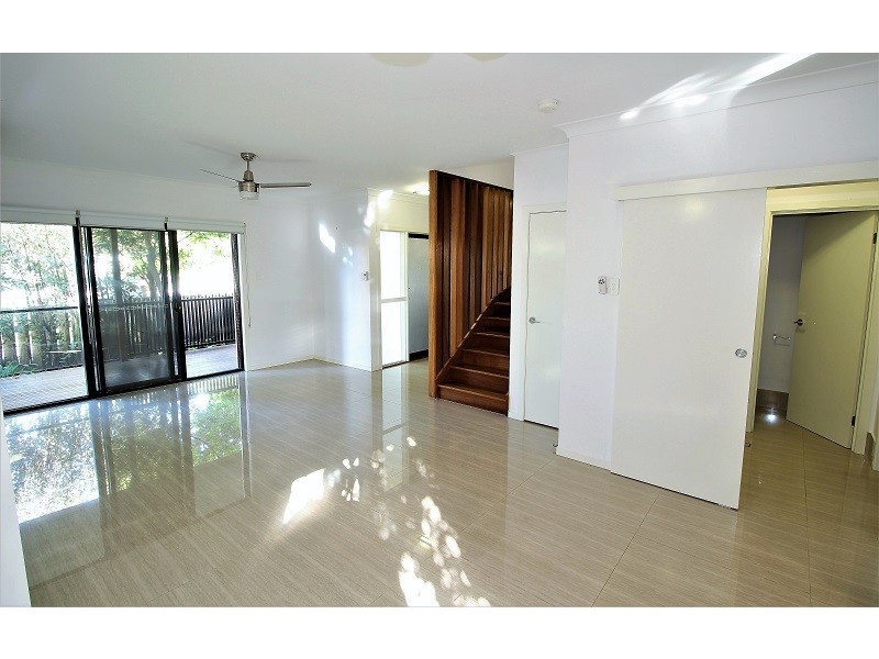 1/27-29 Eversley Terrace, Yeronga QLD 4104