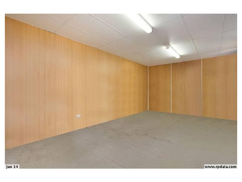 13 Gazania Street, Kingston QLD 4114