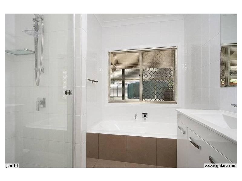 13 Gazania Street, Kingston QLD 4114