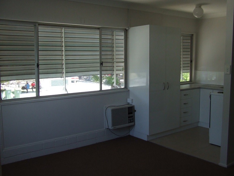 6/15 North Road, Woodridge QLD 4114