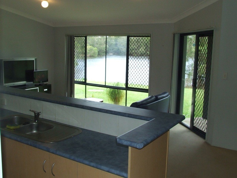 8 medoc place, Tweed Heads South NSW 2486