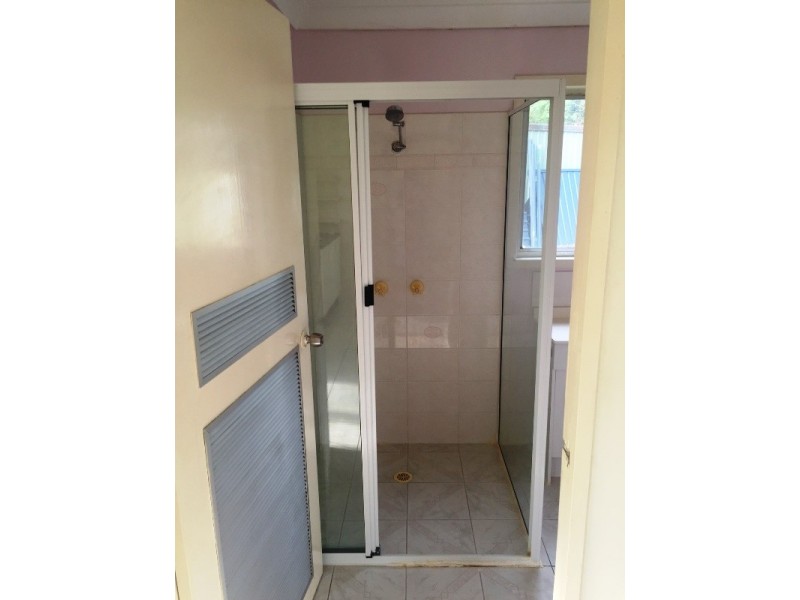 27 Spruce Street, Loganlea QLD 4131