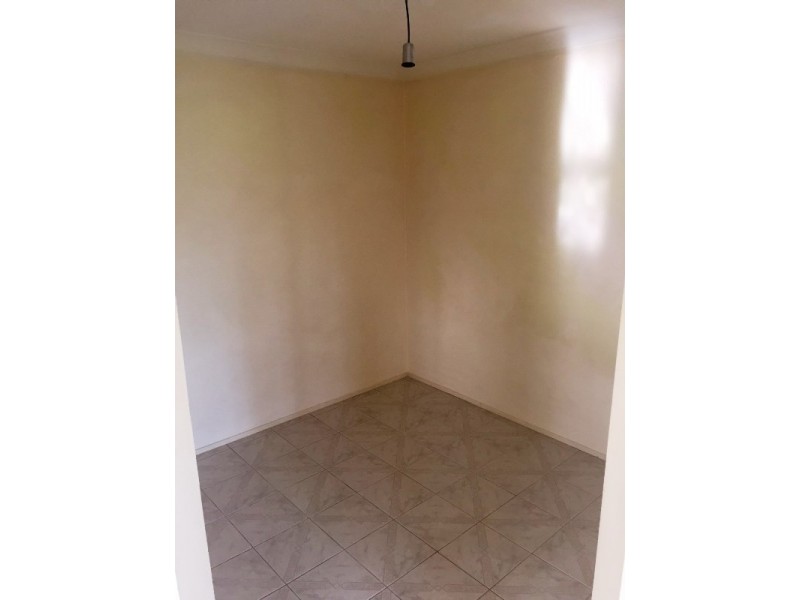 27 Spruce Street, Loganlea QLD 4131