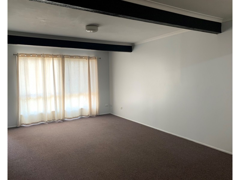 18/58 North Road, Woodridge QLD 4114