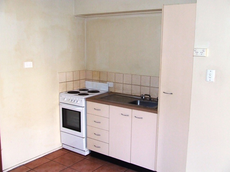 19/41 Defiance Road, Logan Central QLD 4114