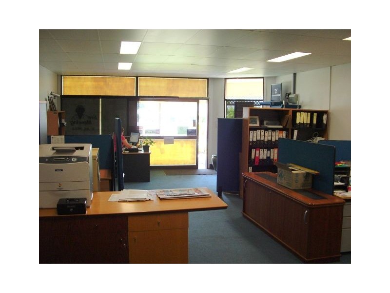 143 Wynnum North Rd, Wynnum QLD 4178