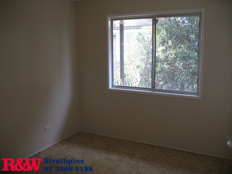 4 Cheltenham Street, Strathpine QLD 4500