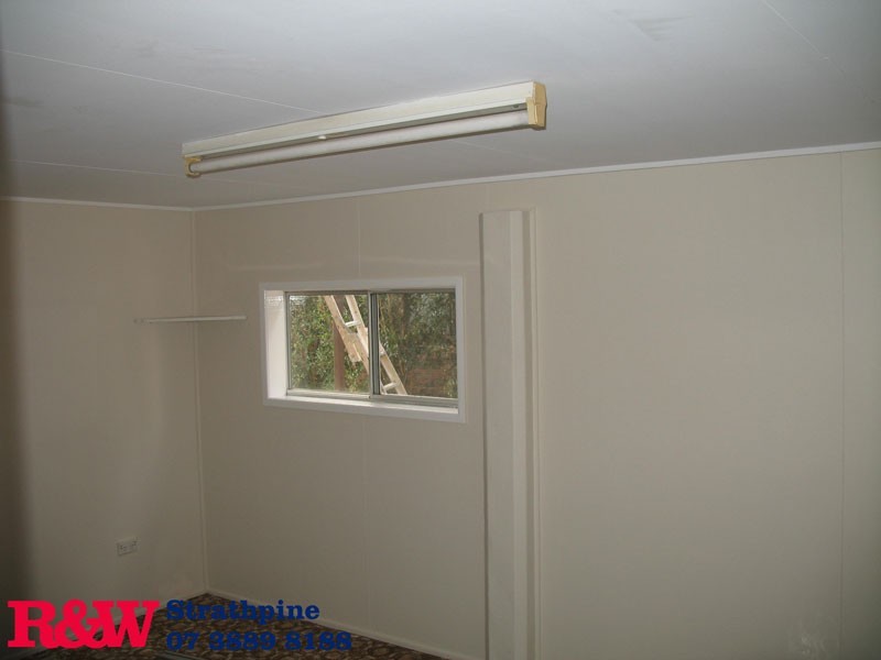 4 Cheltenham Street, Strathpine QLD 4500