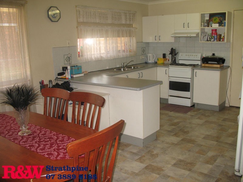 15 Banksia, Strathpine QLD 4500