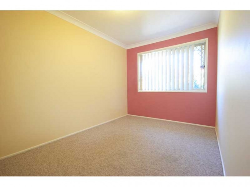 4 Firefly Crescent, Lawnton QLD 4501