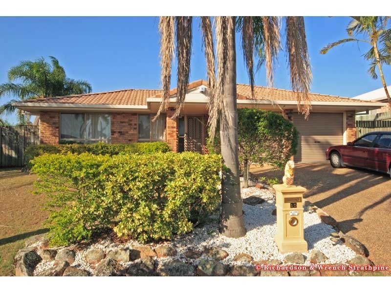 15 Pandanus Court, Kallangur QLD 4503