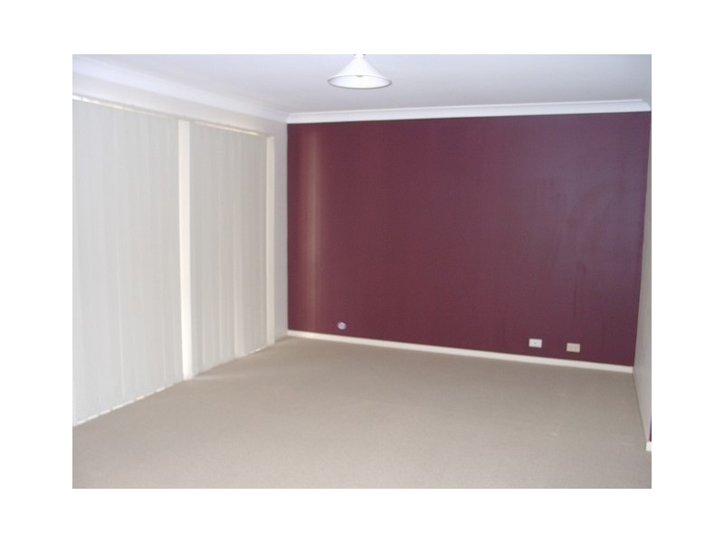 21 Kirri Avenue, Petrie QLD 4502