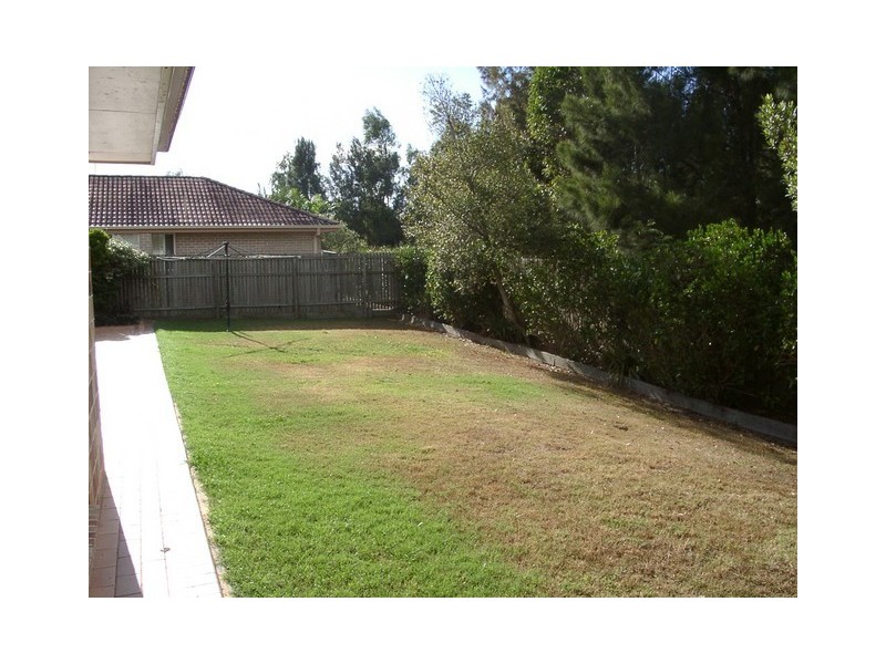 21 Kirri Avenue, Petrie QLD 4502