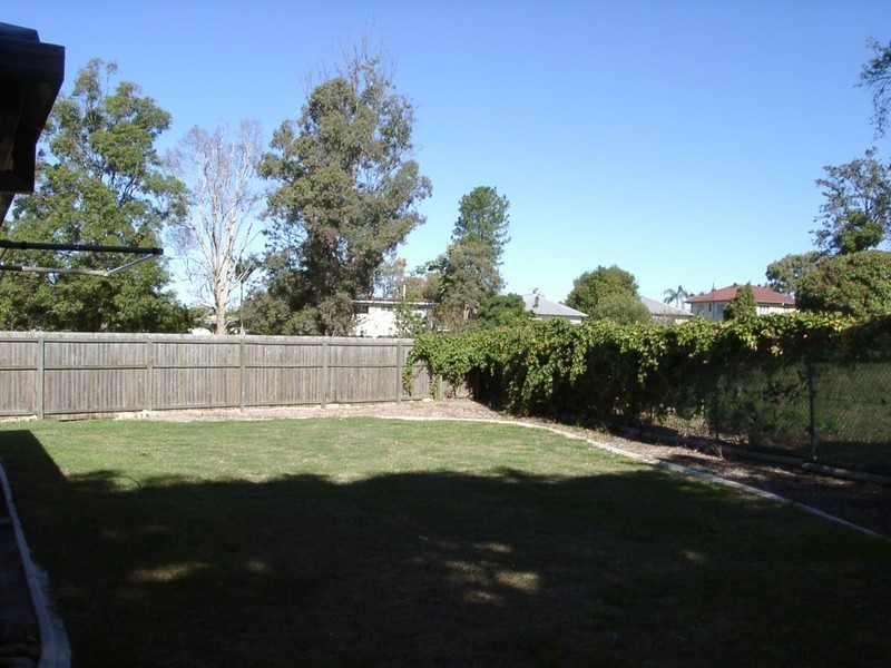 10 Comino Street, Strathpine QLD 4500