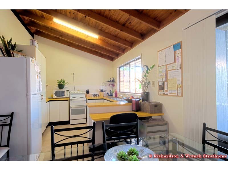 18 Melaleuca Drive, Strathpine QLD 4500