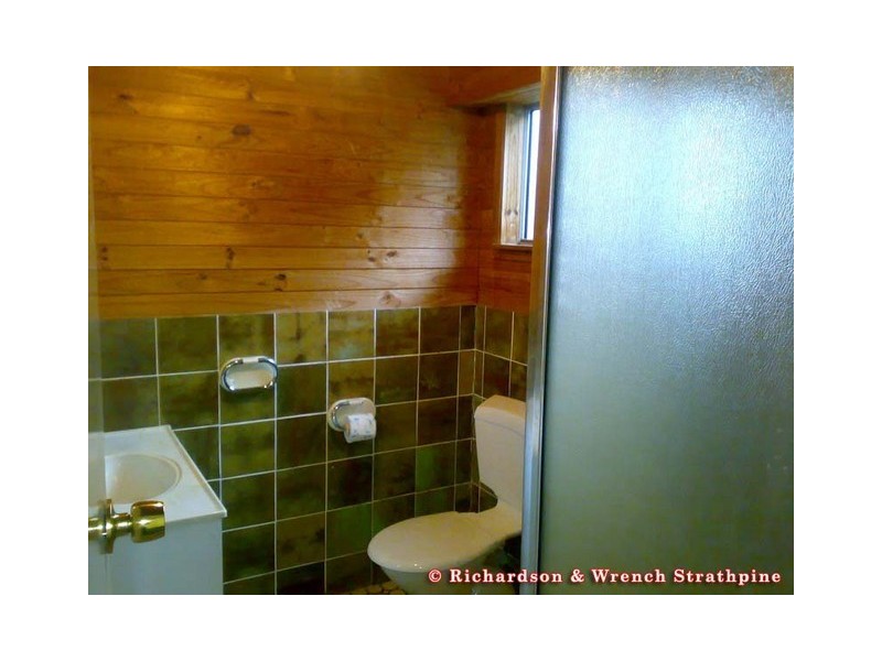 3 Avalon Court, Strathpine QLD 4500