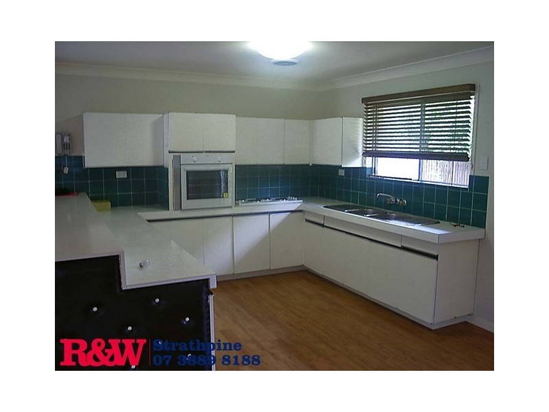 13 Norfolk Ave, Lawnton QLD 4501