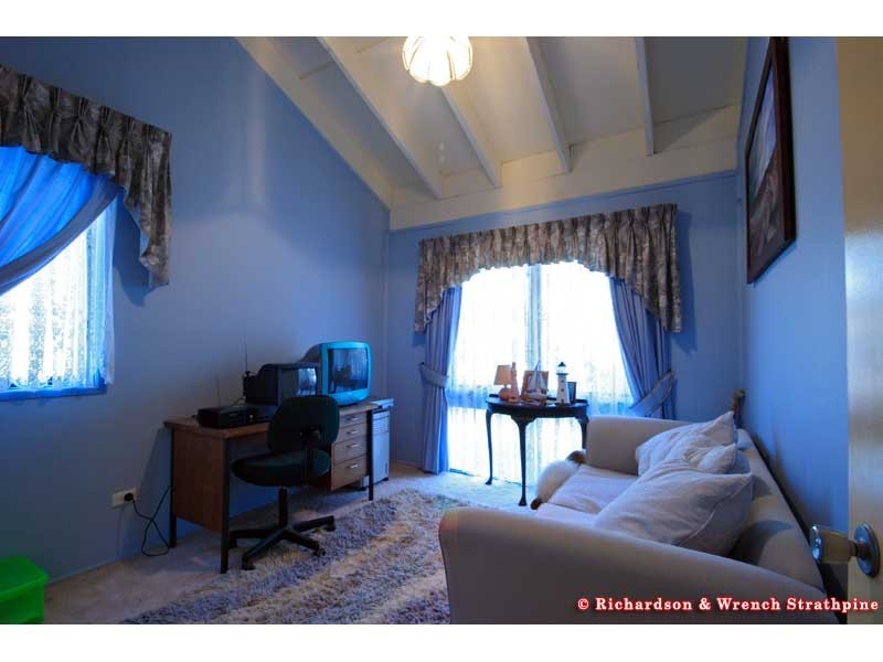 25 Oxford Street, Joyner QLD 4500