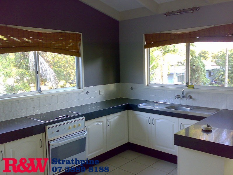 10 Ernie St, Albany Creek QLD 4035