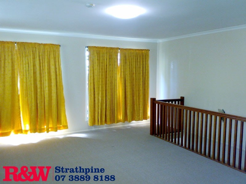 33 Brahms Court, Bray Park QLD 4500