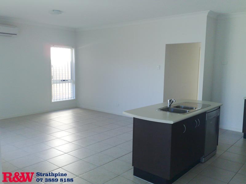 15 Silky Oak Crt, North Lakes QLD 4509