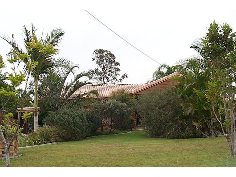 4 Sunderland Drv, Bray Park QLD 4500