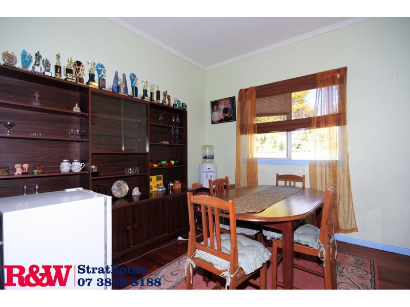 1209 Anzac Avenue, Kallangur QLD 4503