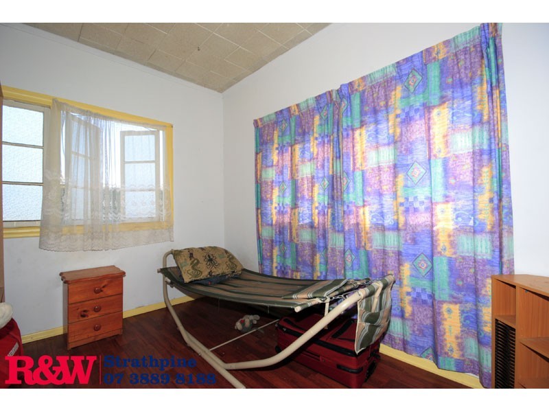 1209 Anzac Avenue, Kallangur QLD 4503