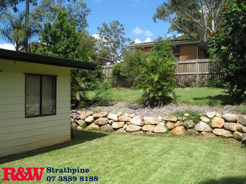 30 Alawara, Petrie QLD 4502