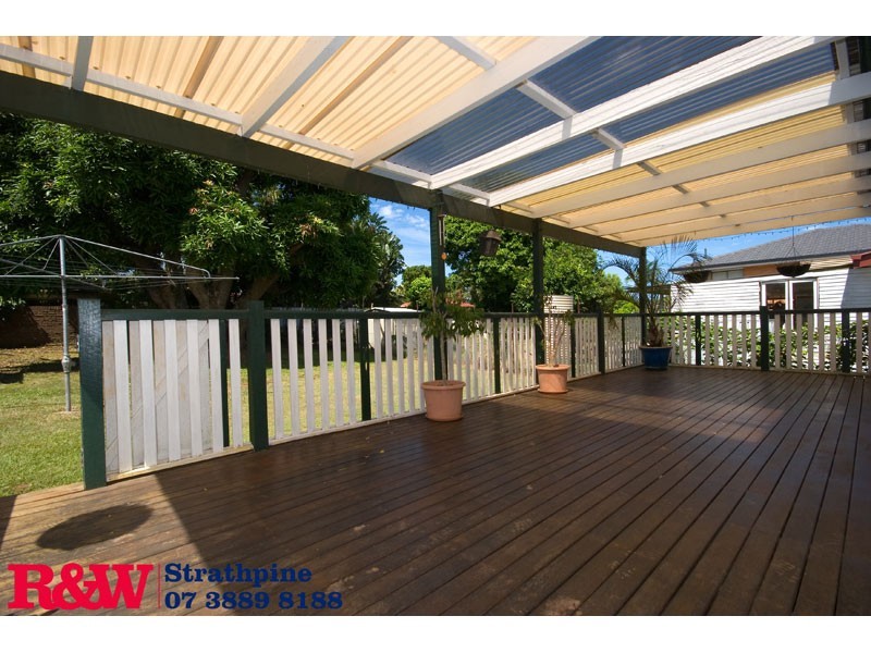 19 Peter Street, Strathpine QLD 4500