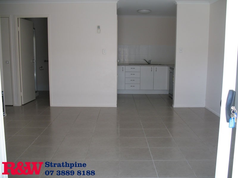 2/5 Rebecca Crescent, Joyner QLD 4500