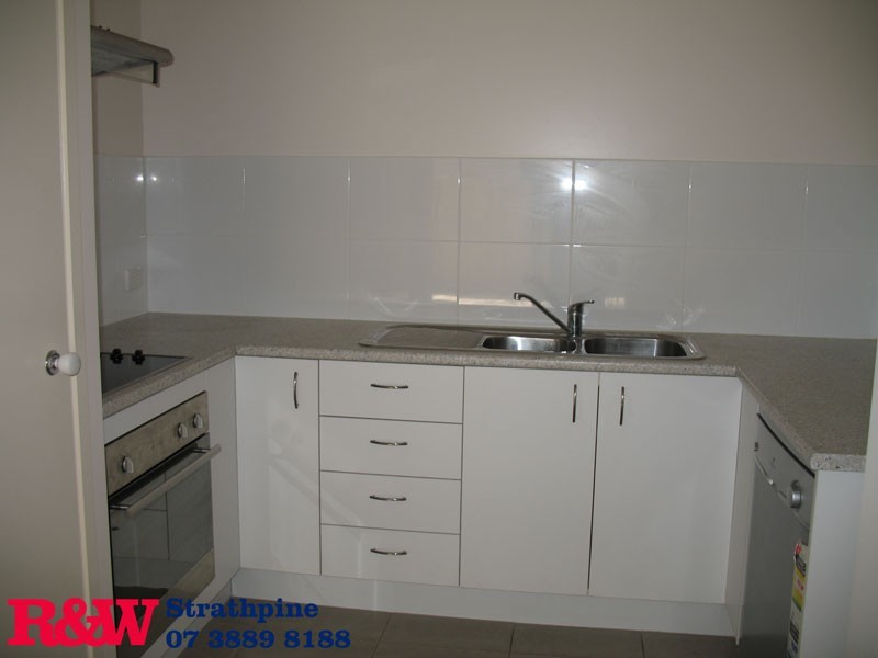 2/5 Rebecca Crescent, Joyner QLD 4500