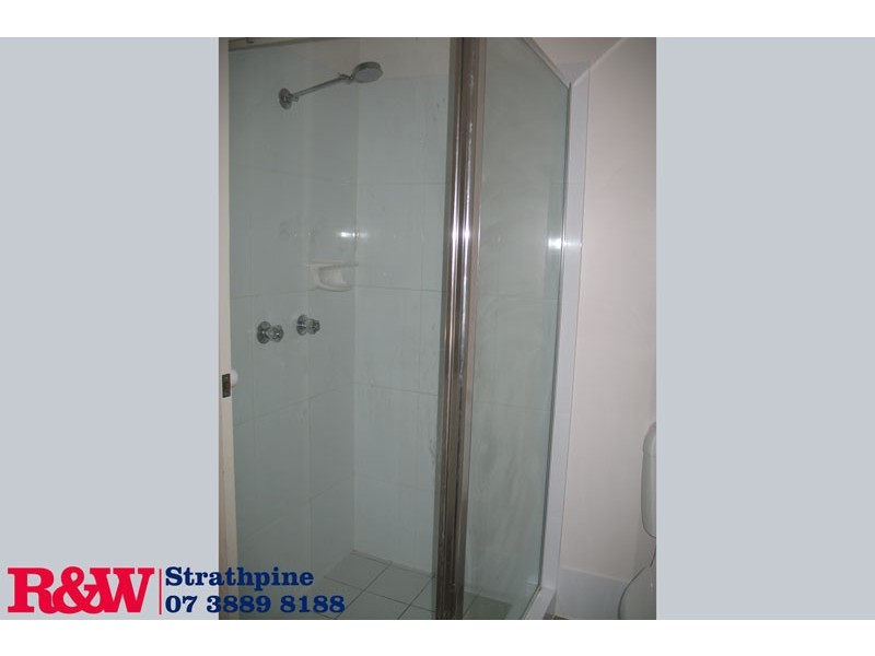 2/5 Rebecca Crescent, Joyner QLD 4500