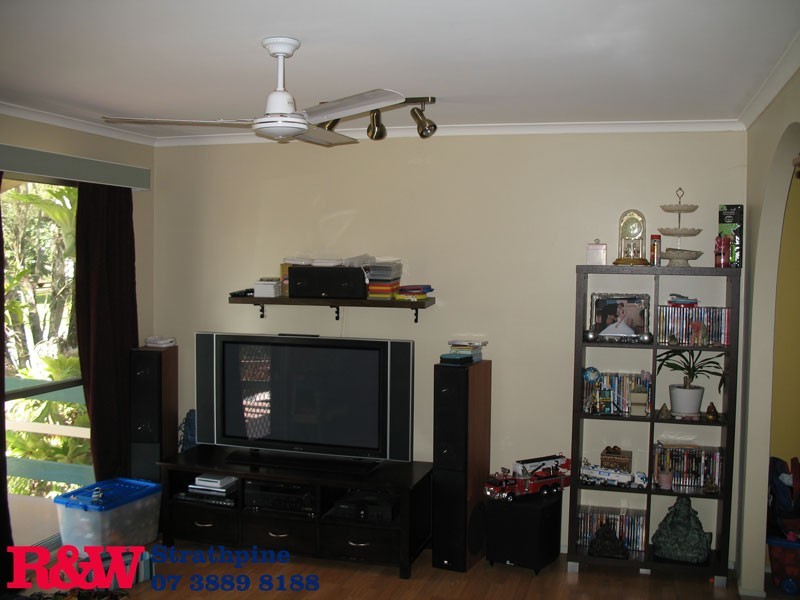31 Wairoa Drive, Strathpine QLD 4500