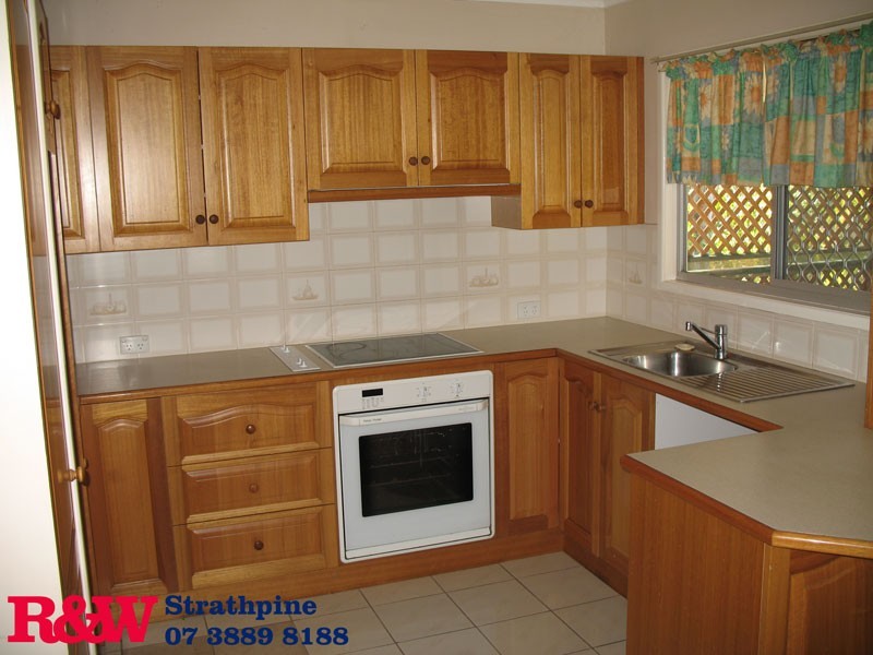 61 Shakespeare Parade, Strathpine QLD 4500