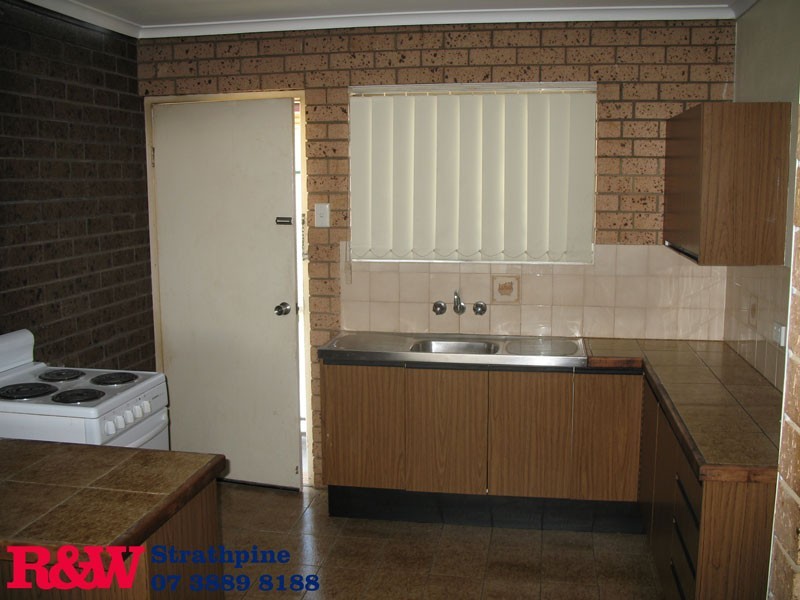 4/9 Slater Avenue, Lawnton QLD 4501