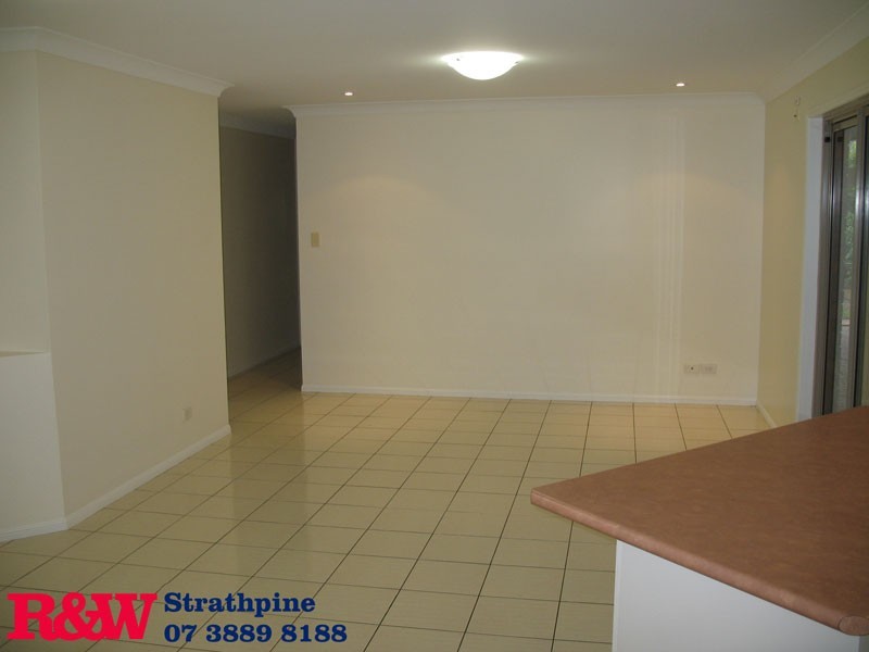 11 Kurrajong, Warner QLD 4500