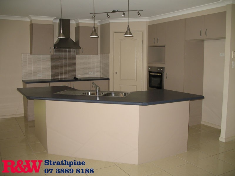 113 Kurrajong Dve, Warner QLD 4500