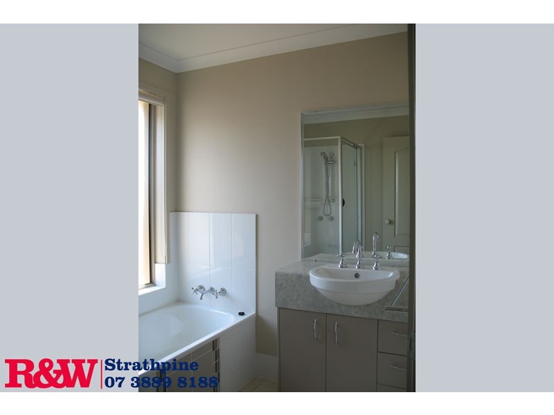 113 Kurrajong Dve, Warner QLD 4500