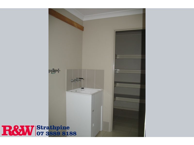 113 Kurrajong Dve, Warner QLD 4500
